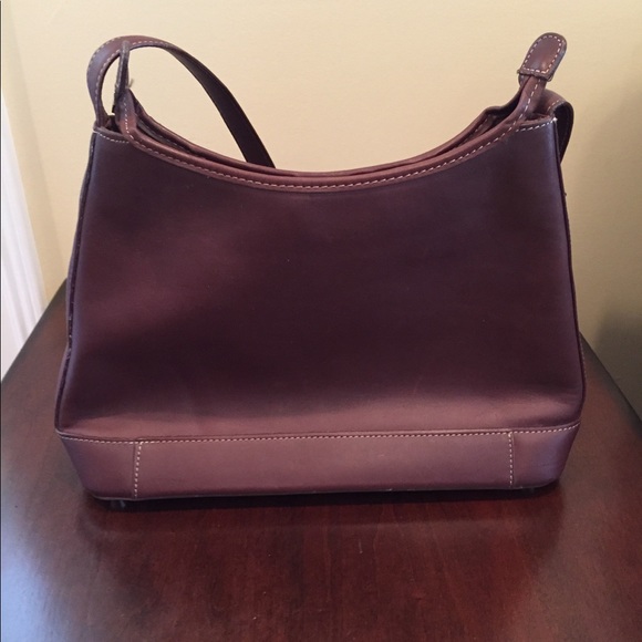 Wilsons Leather Handbags - Wilsons Leather brown shoulder bag.